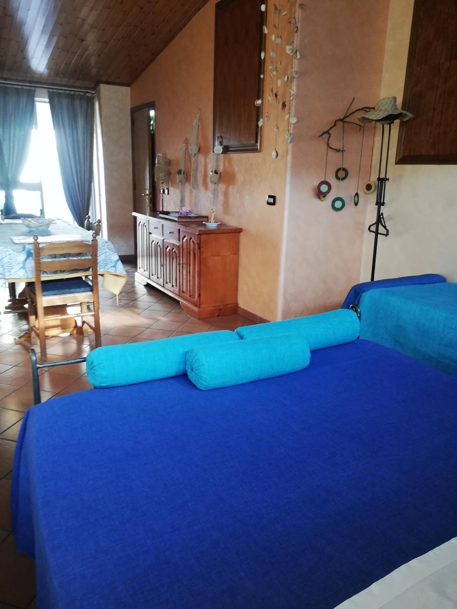 Casa Vacanze Aloha Джардини-Наксос Номер фото