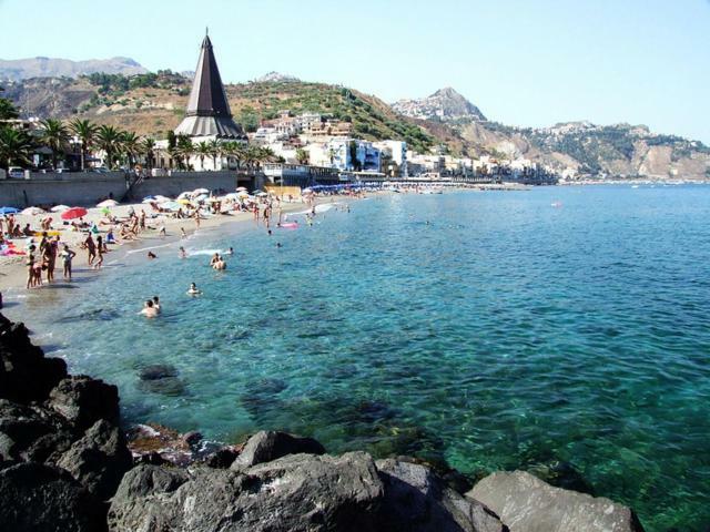 Casa Vacanze Aloha Джардини-Наксос Экстерьер фото